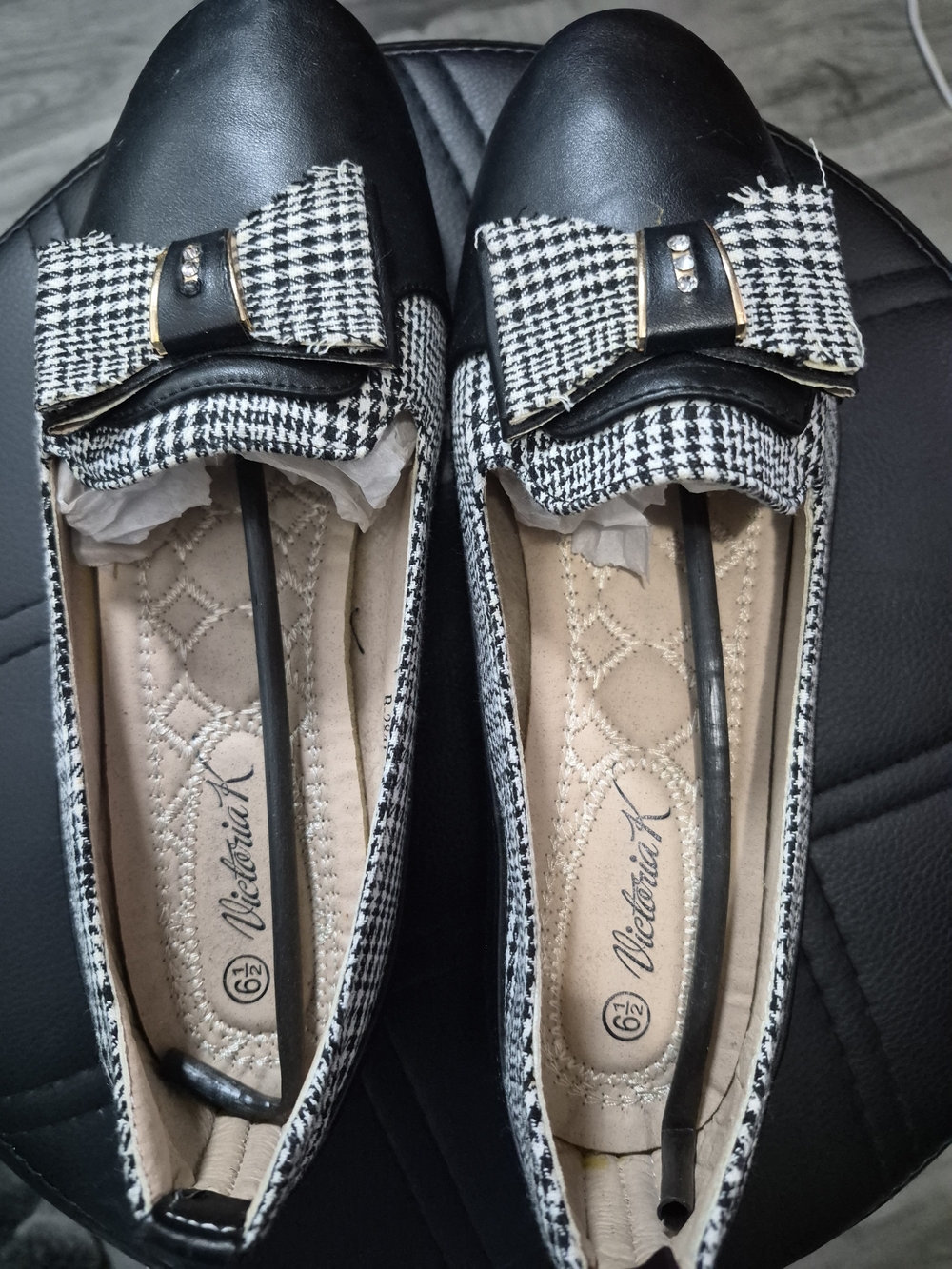 Victoria K Black & White Houndstooth Bow Loafers for Women